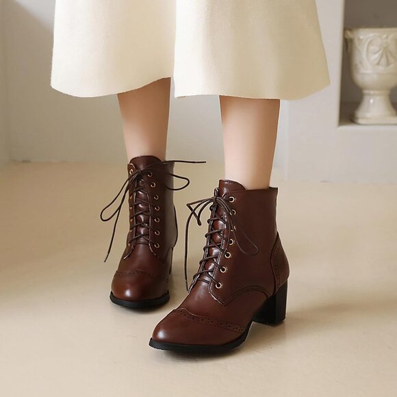 Womens Wingtip Ankle Boots Chunky Heel Lace Up Round Toe Winter Shoes - Picture 3 of 7